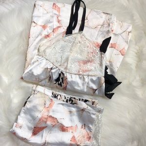 Jennifer Lopez pajama set.